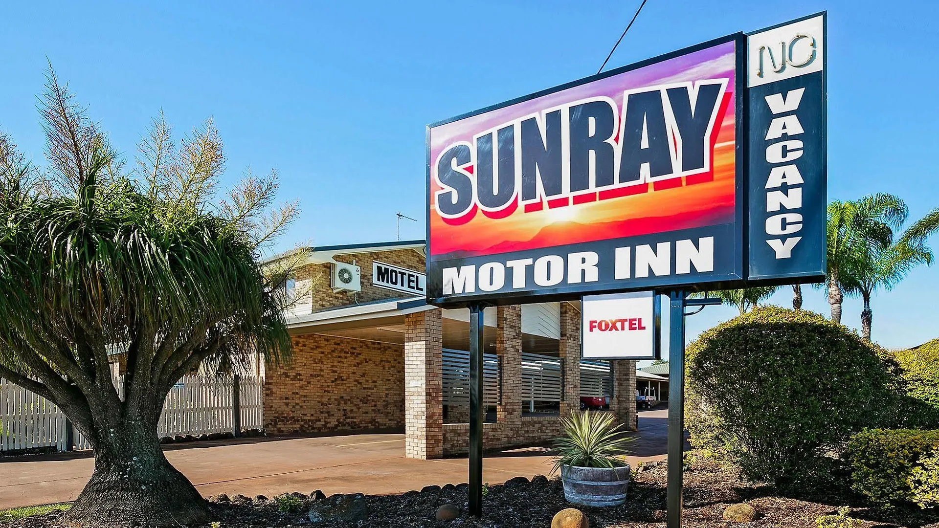 *** Motel Sunray Motor Inn Toowoomba Australia